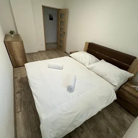 Appartement Komenského 14 *